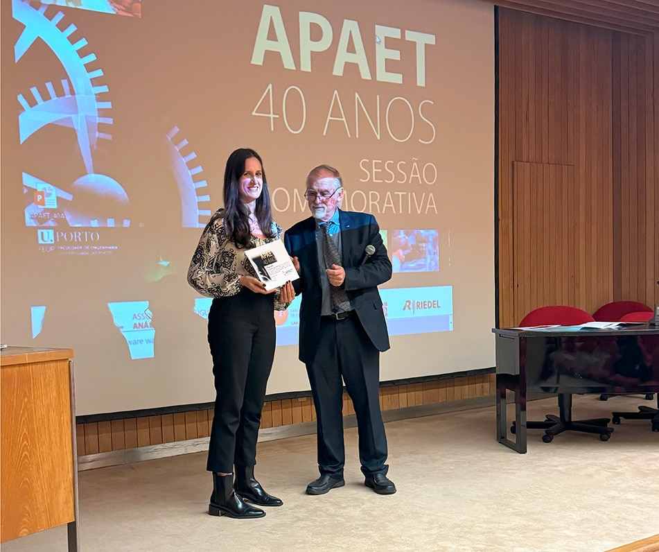 Distinção de trabalhos de investigação